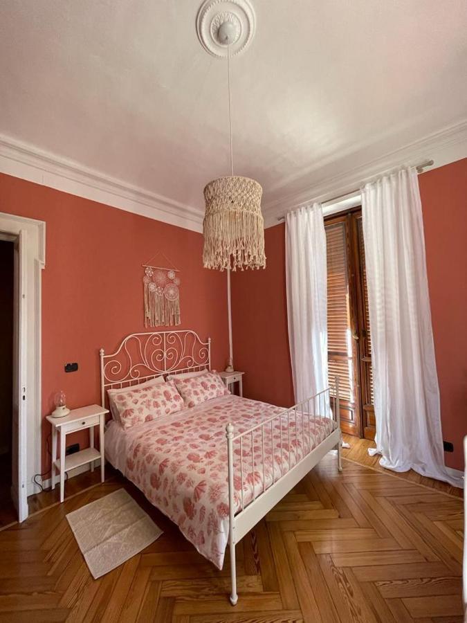 La Petite Maison De La Ville Torino Exterior foto